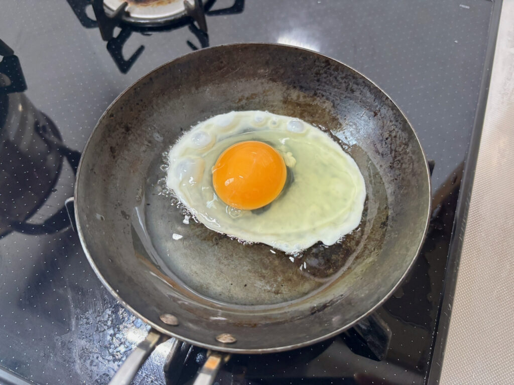 ユニフレーム ちびパン レシピ 目玉焼き
