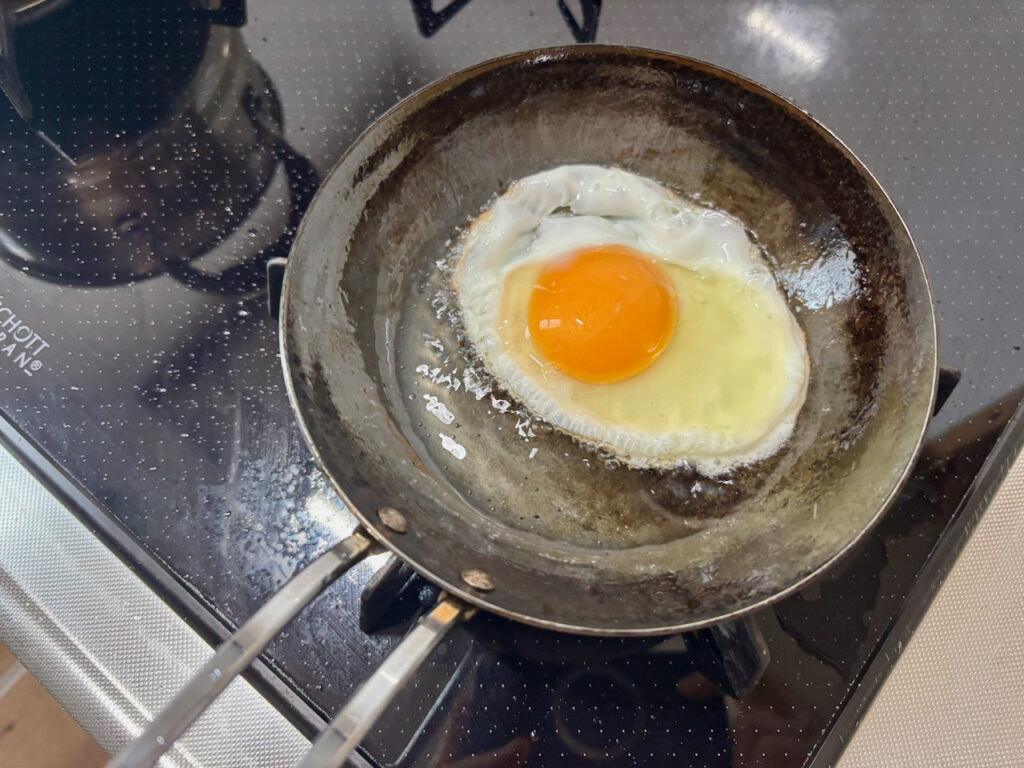 ユニフレーム ちびパン レシピ 目玉焼き